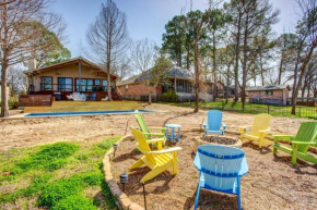 Cedar Creek Lakefront Vacation Rental with Pool